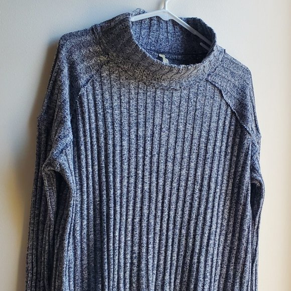FREE PEOPLE Blue Ribbed Ruffled Sweater - Picture 3 of 16